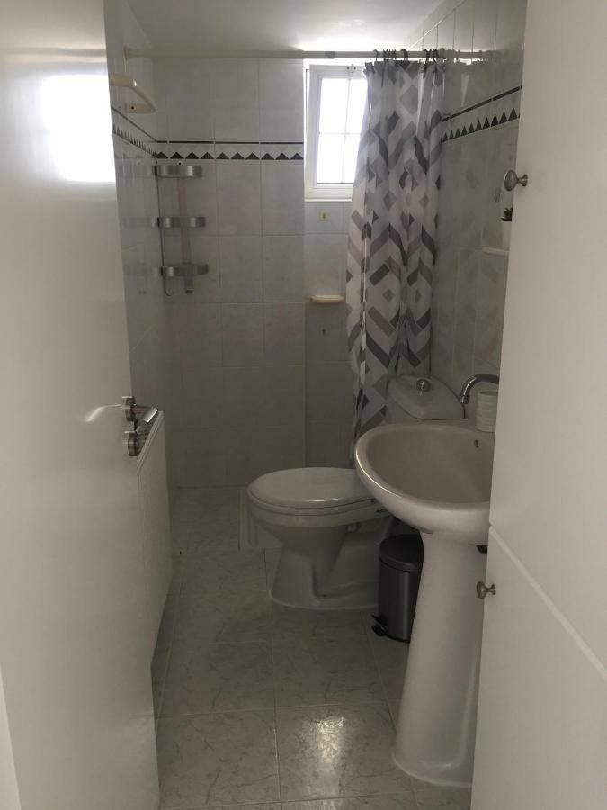 Modern Apartment In Paphos Town Centre מראה חיצוני תמונה