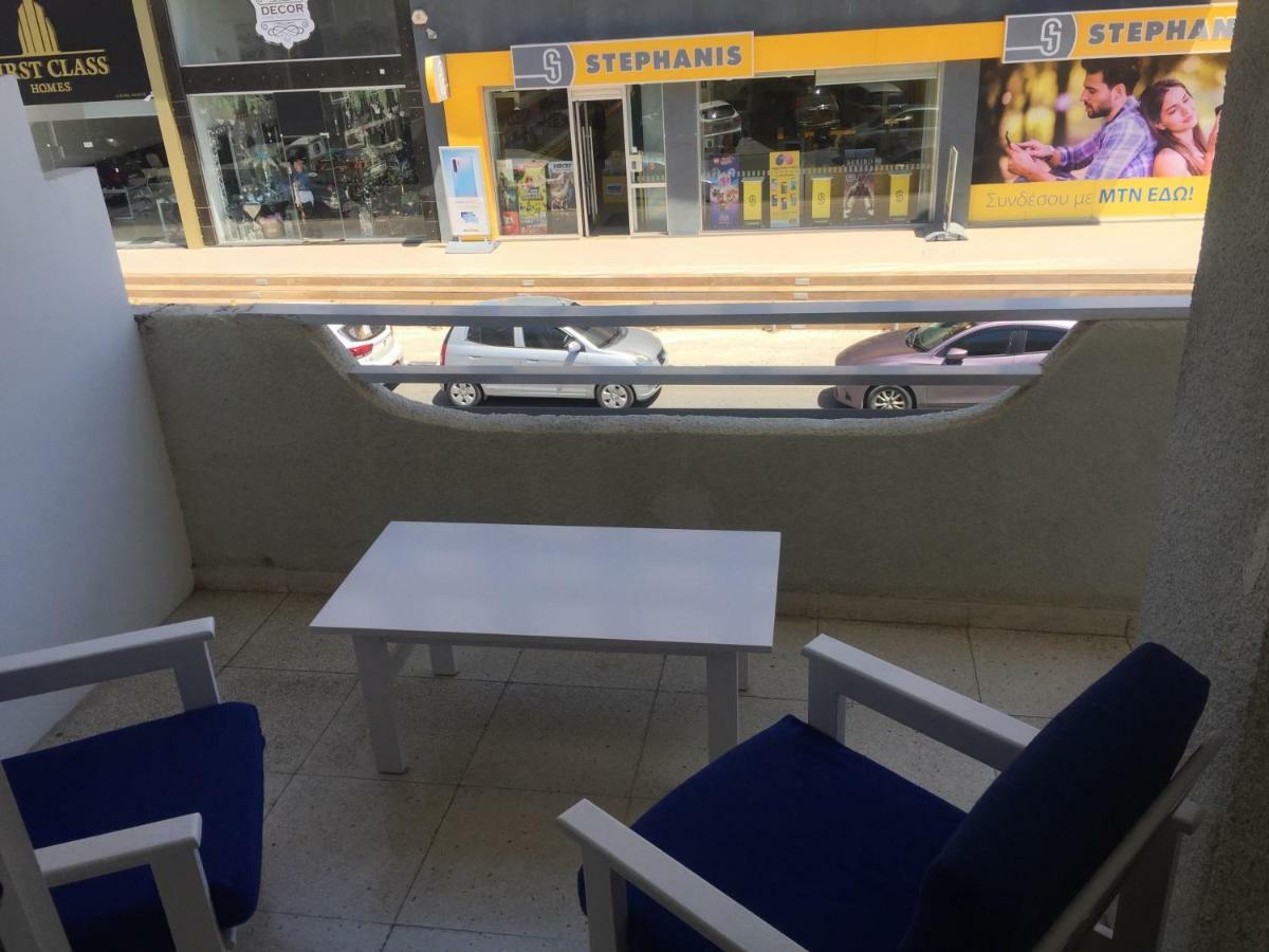 Modern Apartment In Paphos Town Centre מראה חיצוני תמונה